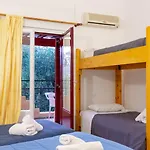 Wilde Rose Hotel