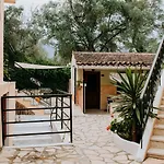 Wilde Rose Hotel