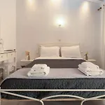 Wilde Rose Hotel 2*