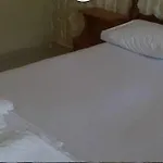 Wilde Rose Hotel