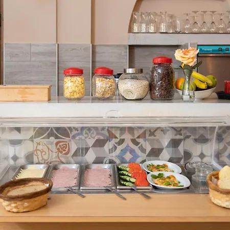 Hotell Wilde Rose Dassia (Corfu)