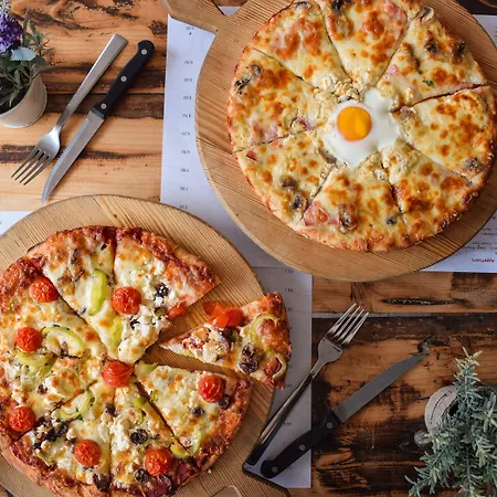 Wilde Rose Dassia (Corfu)