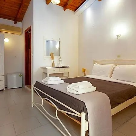 Wilde Rose 2* Dassia (Corfu)